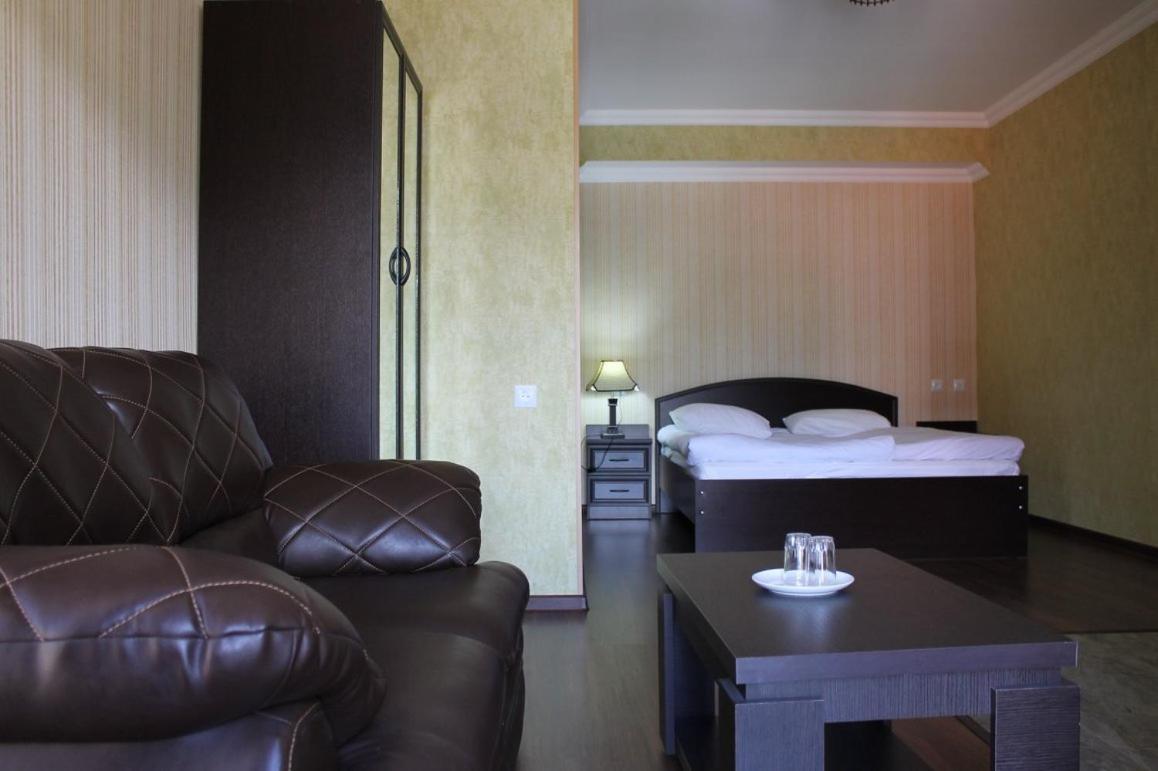 Hotel Grand Palace Akhaltsikhe  Esterno foto
